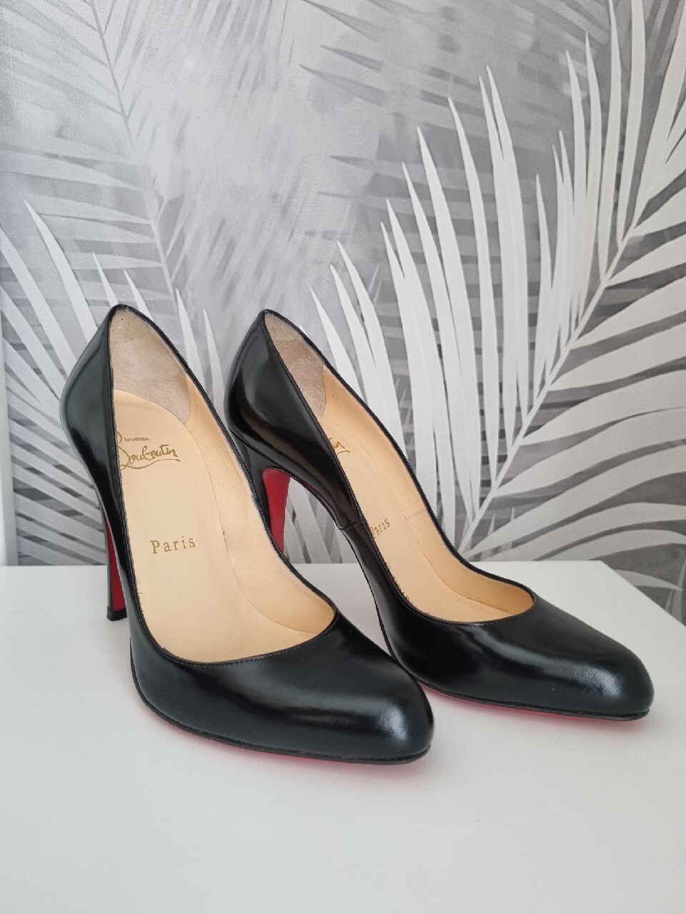 szpilki-louboutin-253bjn-1.jpg